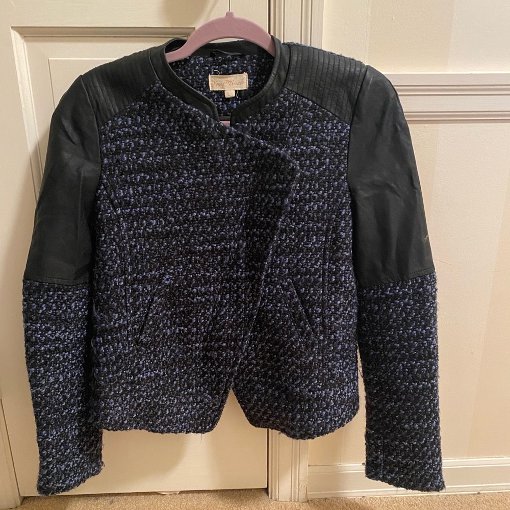 Young Threads Blue and Black Jacket Size L